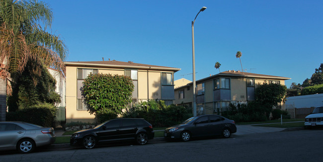 1845 Garfield Place in Los Angeles, CA - Building Photo - Building Photo