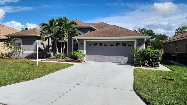 7319 38th Ct E in Sarasota, FL - Building Photo - Building Photo