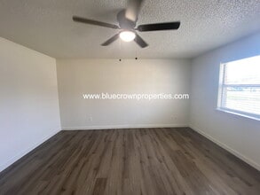 1119 Suburban St in Cedar Hill, TX - Building Photo - Building Photo