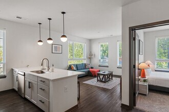 6160 N Rural St in Indianapolis, IN - Building Photo - Building Photo