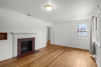 320 Commonwealth Ave in Savannah, GA - Building Photo - Building Photo