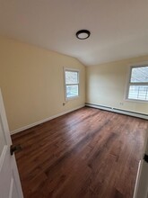 145-36 133rd Ave in Queens, NY - Foto de edificio - Building Photo