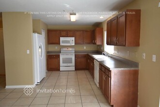 9539 Simeon Dr in Land O Lakes, FL - Building Photo - Building Photo