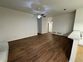 2131 Ridgecliff Dr in Keller, TX - Building Photo - Building Photo