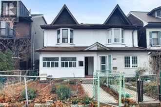 463 Pape Ave in Toronto, ON - Building Photo - Building Photo