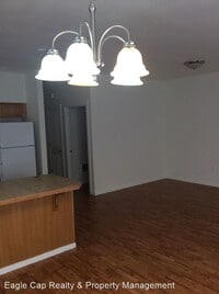 2205 Jakob Ave photo'