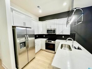 1717 Chase Ct in Hoover, AL - Building Photo - Building Photo