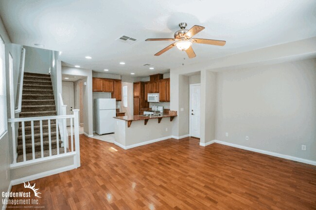 8362 Lower Trailhead Ave in Las Vegas, NV - Building Photo - Building Photo