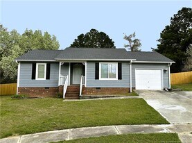 1542 Londonderry Pl in Fayetteville, NC - Building Photo