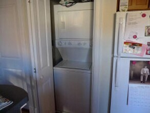 836 Huntington Ave, Unit #3 in Boston, MA - Building Photo - Building Photo