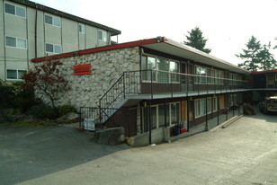 Iron Ridge Apartments in Burien, WA - Building Photo