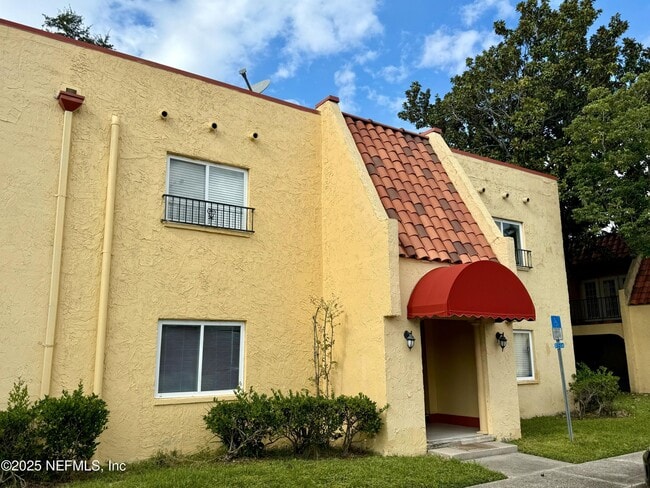 property at 3919 Bell Tower Dr