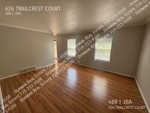626 Trailcrest Ct in Colorado Springs, CO - Building Photo - Building Photo