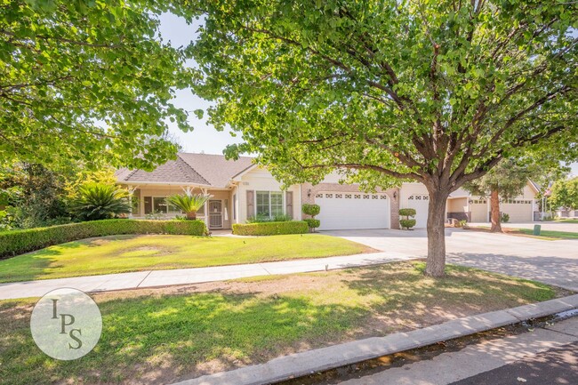 1782 N Dewitt Ave in Clovis, CA - Building Photo - Building Photo
