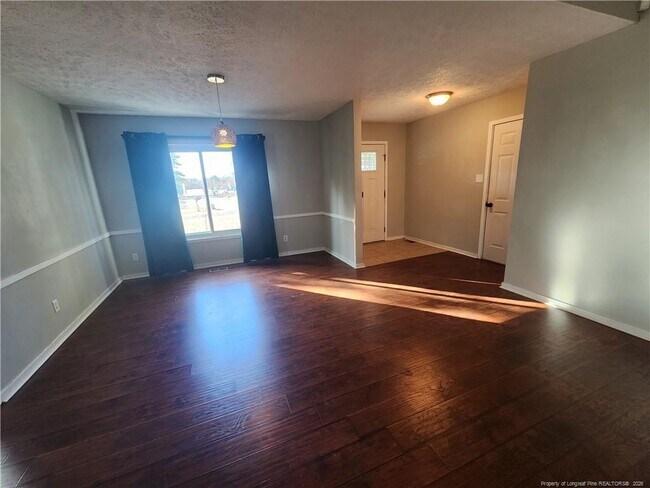 6831 Candlewood Dr in Fayetteville, NC - Building Photo - Building Photo