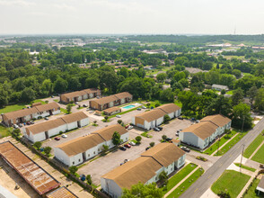 MF-14-Ramsey Square Apartments in Fort Smith, AR - Foto de edificio - Building Photo