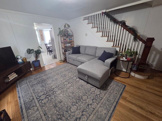 400 Bennett St in Luzerne, PA - Foto de edificio - Building Photo