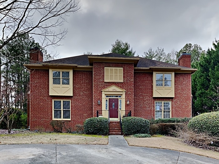 8878 Carroll Manor Dr in Atlanta, GA - Building Photo