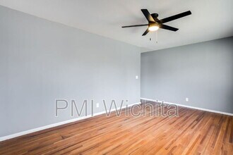 1433 N Kokomo Ave in Derby, KS - Building Photo - Building Photo