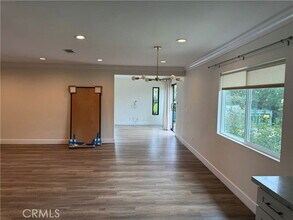 7459 Ruffner Ave in Los Angeles, CA - Building Photo - Building Photo