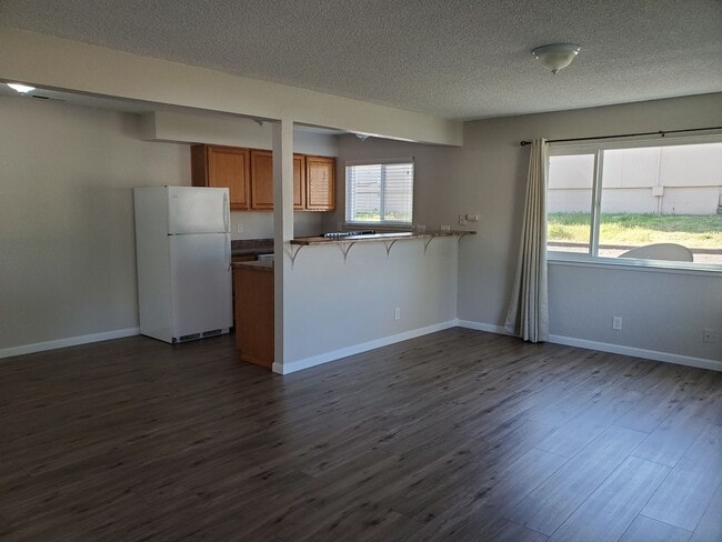 2951 Robert Ct in Redding, CA - Building Photo - Building Photo