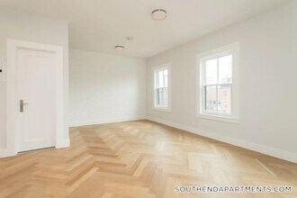 461 Massachusetts Ave in Boston, MA - Building Photo - Building Photo