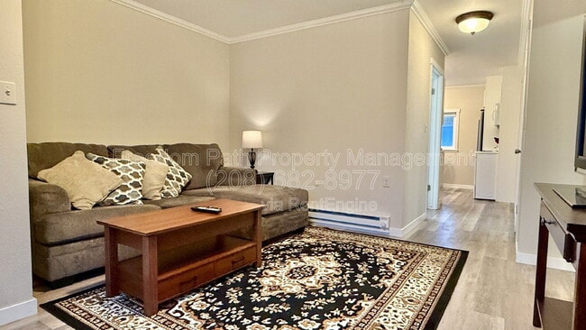 208 E Harrison Ave in Coeur d'Alene, ID - Building Photo - Building Photo