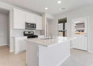 1105 Waterfall Ave in Leander, TX - Building Photo - Building Photo