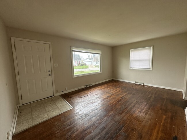 930 Greenview Ave in South Bend, IN - Foto de edificio - Building Photo