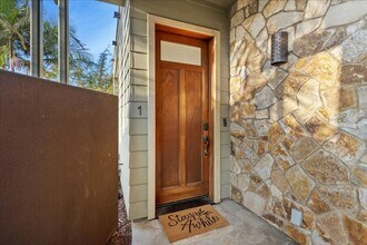 411 Orange Ave in Coronado, CA - Building Photo - Building Photo