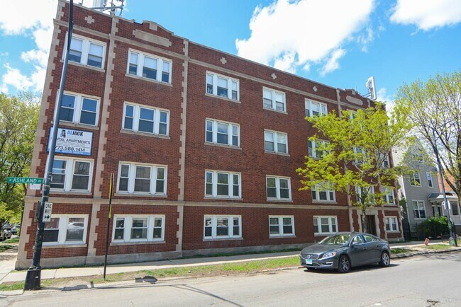 property at 5306 N Ashland Ave
