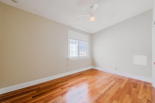 property at 1639 Carlson Ln