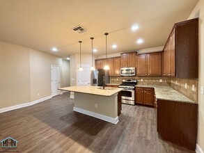 12807 Waterlily Way in San Antonio, TX - Building Photo - Building Photo