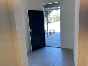 8708 Milestone Dr in Sarasota, FL - Building Photo - Building Photo