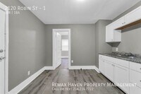 2120 Robin St photo'