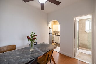 900 Pennsylvania Ave in Miami Beach, FL - Foto de edificio - Interior Photo