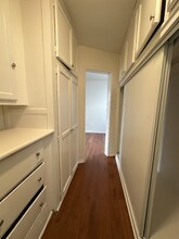 1737 N Sycamore Ave in Los Angeles, CA - Foto de edificio - Building Photo