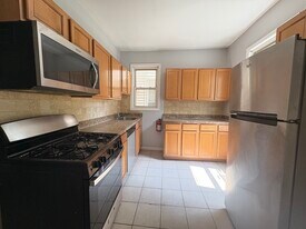 11 Dwight St, Unit 1 in Jersey City, NJ - Building Photo
