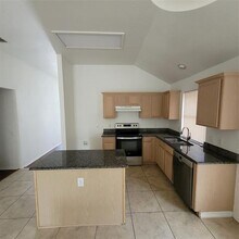 825 Stafford Station Dr in Saginaw, TX - Building Photo - Building Photo