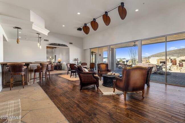 9802 E Hidden Valley Rd in Scottsdale, AZ - Building Photo - Building Photo