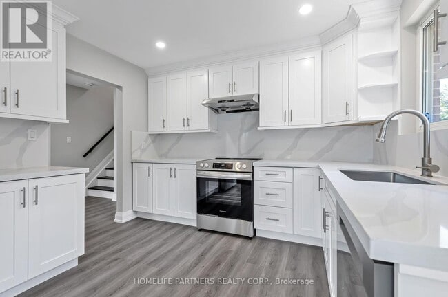property at 79 Strathavon Dr