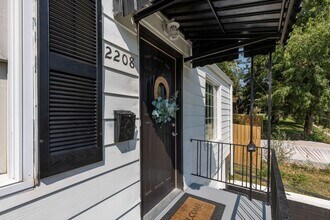 2208 N 60th St in Omaha, NE - Building Photo - Building Photo