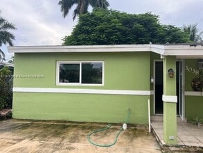 3038 Arthur St in Hollywood, FL - Building Photo - Building Photo