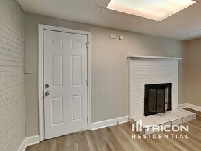 2463 Yolanda Trail in Ellenwood, GA - Building Photo - Building Photo