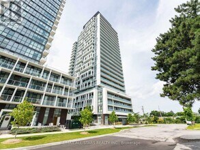 188 Fairview Mall Dr in Toronto, ON - Building Photo - Building Photo