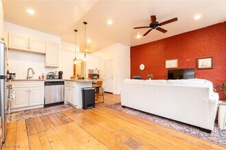 3001 Bridge Ave-Unit -1 in Cleveland, OH - Building Photo - Building Photo