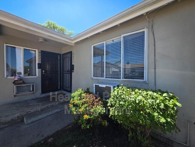 property at 9273 Earl St