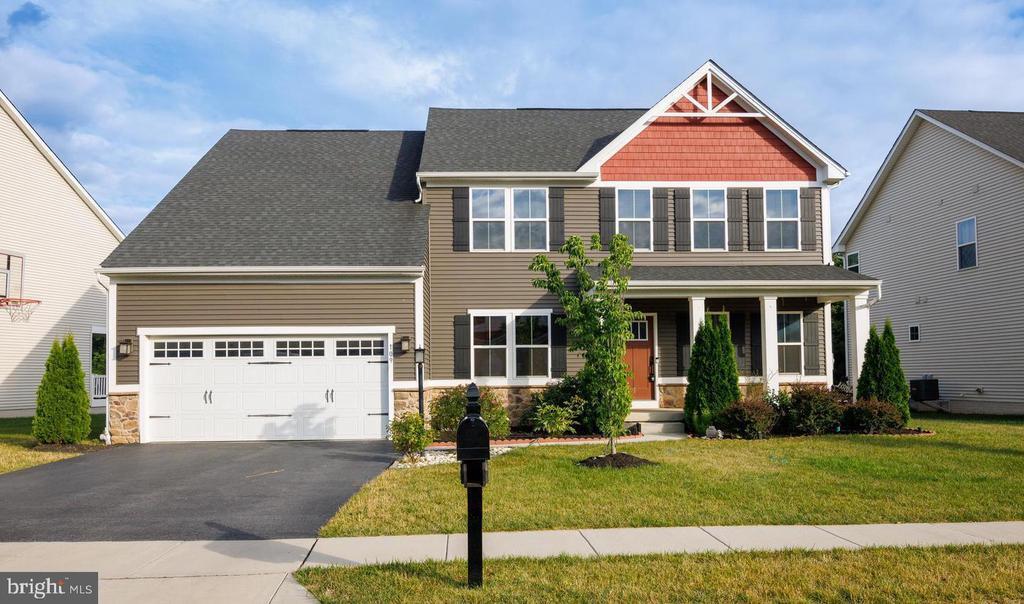 109 Grayhawk Way S in Hampden Township, PA - Building Photo