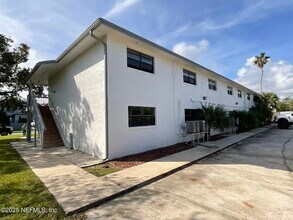 318 Arricola Ave in St. Augustine, FL - Building Photo - Building Photo