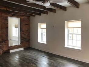 74 Warren St in Glens Falls, NY - Building Photo - Building Photo